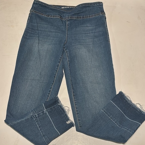 Inc Denim Pull On Straight Classic Blue Women's Jeans - Picture 3 of 6